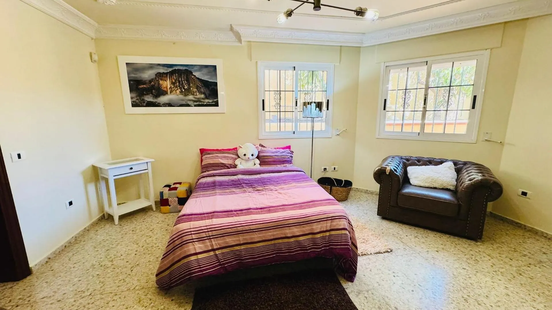 בית נופש קנדלריה Chalet Luxury