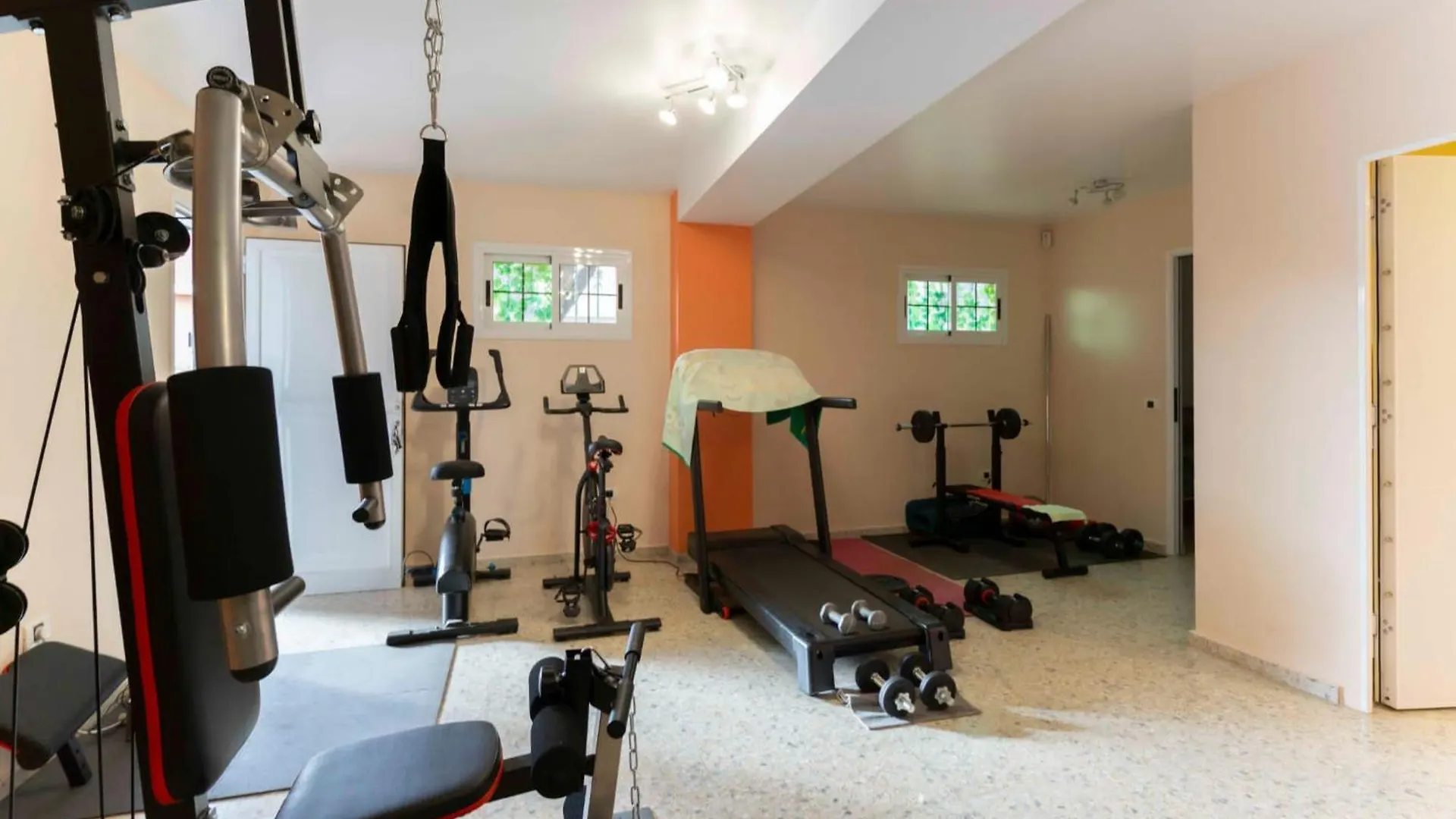 קנדלריה Chalet Luxury