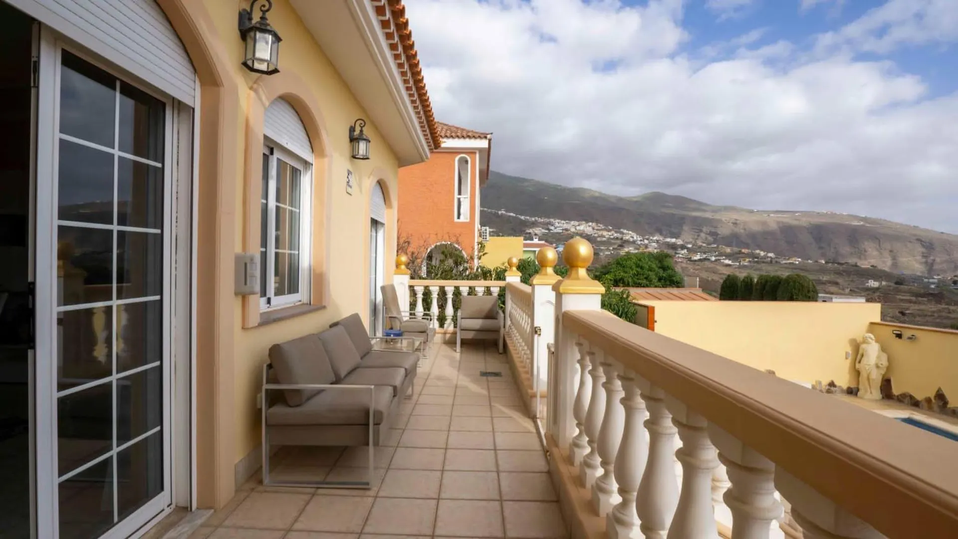 קנדלריה Chalet Luxury ספרד